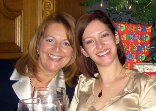 Desiree Grochola (on the right)